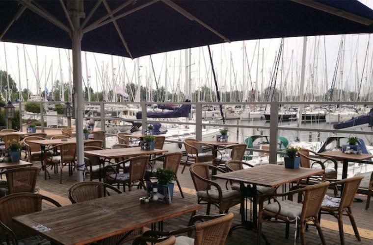 Marinaparcs Almere Buitenkant foto